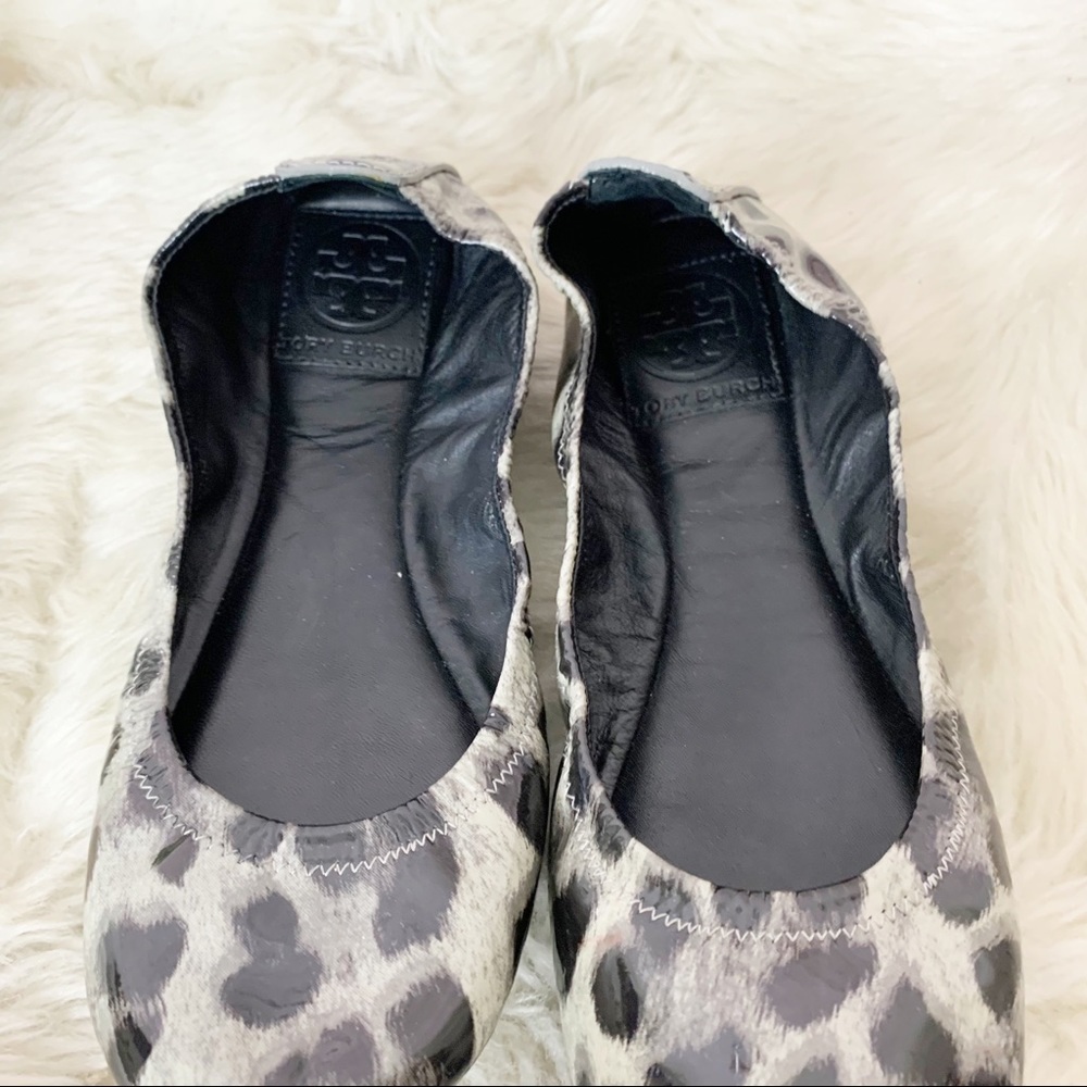 Tory Burch Eddie Snow Leopard Ballet Flats 6 - Picture 4 of 11